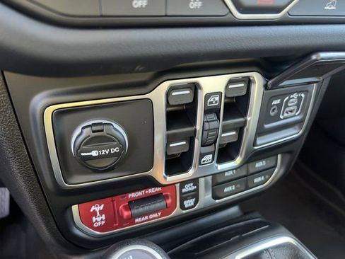 New 2026 Jeep Gladiator Rubicon image 25