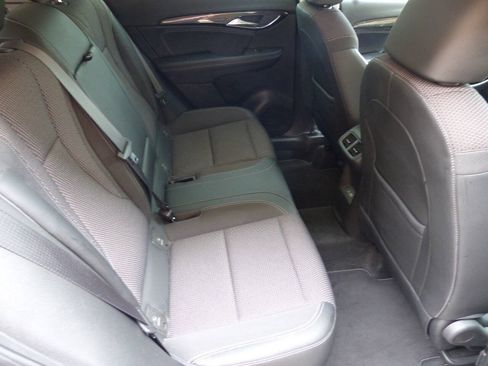 Used 2022 Buick Envision Preferred FWD image 21