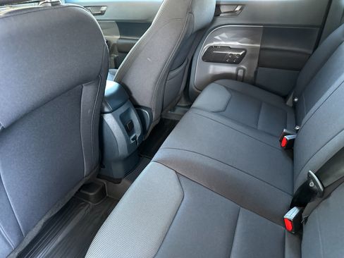 Certified 2023 Ford Maverick XL image 12