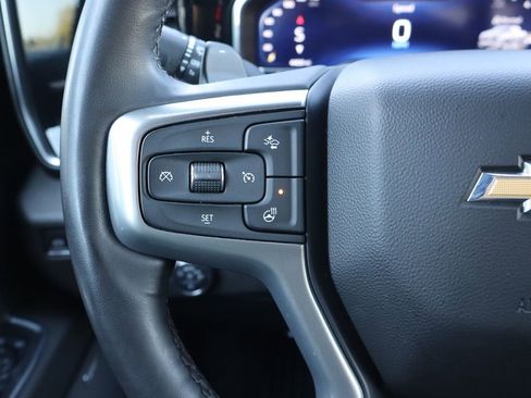 Used 2023 Chevrolet Silverado 1500 LTZ w/ Technology Package AWD/4WD image 7
