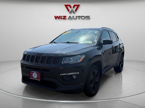 Used 2020 Jeep Compass Latitude AWD/4WD image 1