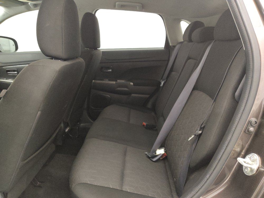Used 2021 Mitsubishi Outlander Sport SE FWD image 18