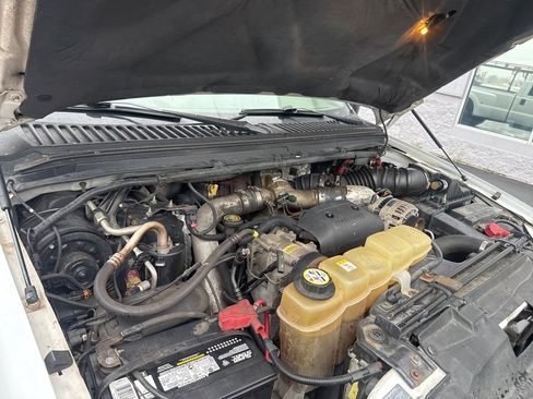 Used 2003 Ford F350 XLT image 30