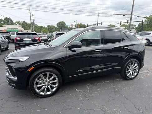 Used 2024 Buick Encore GX Avenir w/ Avenir Technology Package AWD/4WD image 3