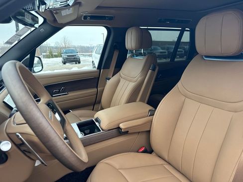 New 2026 Land Rover Range Rover Long Wheelbase SE AWD/4WD image 11