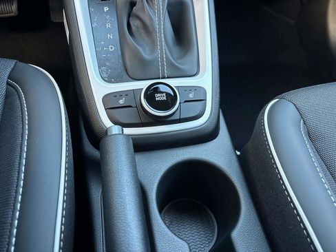 New 2026 Hyundai Venue SEL image 8