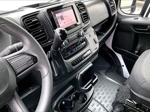 Used 2023 RAM ProMaster 2500 FWD image 16