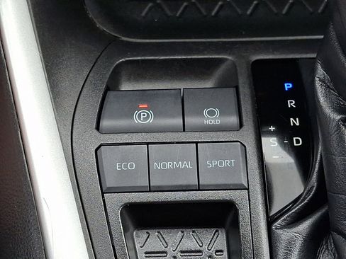 Certified 2023 Toyota RAV4 XLE image 23