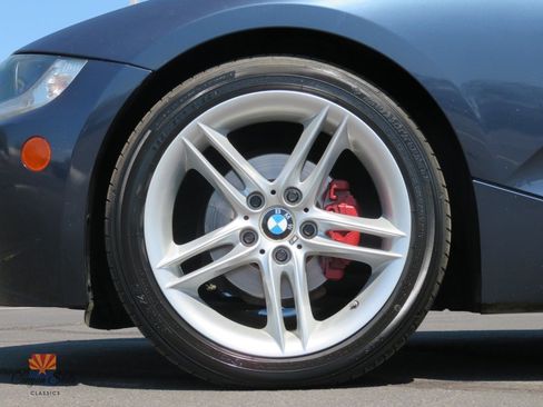 Used 2005 BMW Z4 2.5i RWD image 18