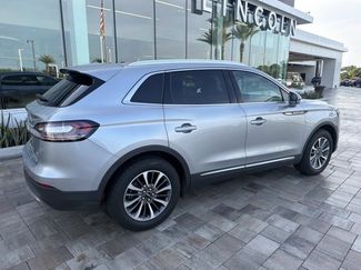 Certified 2022 Lincoln Nautilus FWD w/ Premium Package video 2