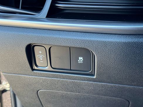 New 2026 Kia Sorento S w/ S Panoramic Sunroof Package FWD image 31