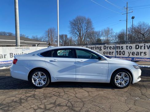Used 2017 Chevrolet Impala LS image 2