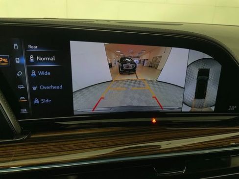 Certified 2023 Cadillac Escalade Premium Luxury w/ Performance Package image 8