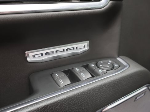 Used 2023 GMC Sierra 1500 Denali AWD/4WD image 49
