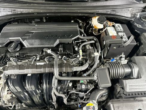 Used 2021 Hyundai Elantra SEL FWD image 31