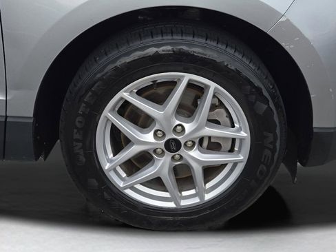 Used 2023 Ford Edge SEL image 6