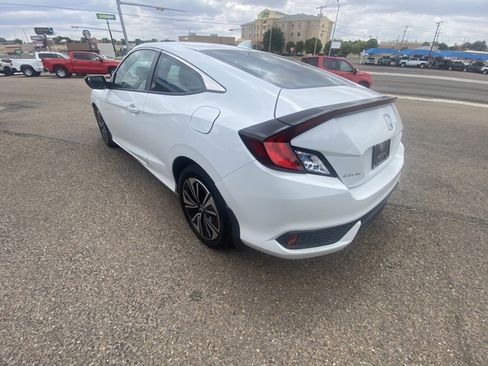 Used 2016 Honda Civic EX-T image 7