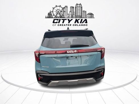 Certified 2024 Kia Seltos S FWD image 5