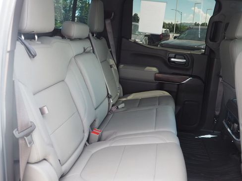 Used 2020 GMC Sierra 1500 SLT AWD/4WD image 19