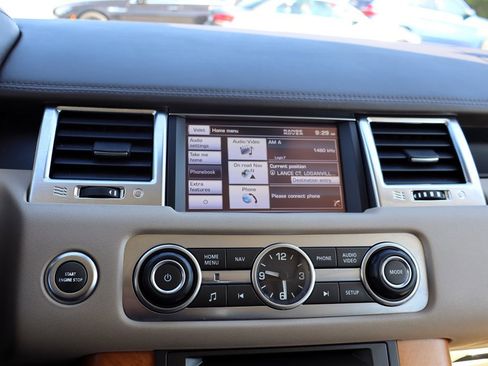 Used 2012 Land Rover Range Rover Sport HSE LUX image 24