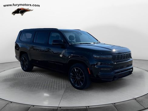 Used 2025 Jeep Grand Wagoneer L Series III w/ Quick Order Packagew 28T image 1