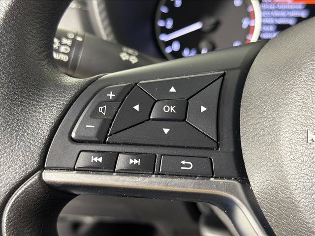 Used 2025 Nissan Sentra SV FWD image 24