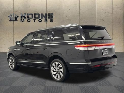 Used 2022 Lincoln Navigator L Reserve image 5