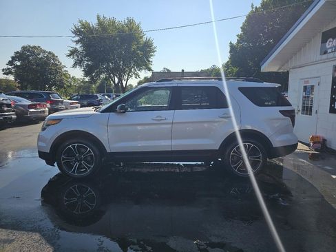 Used 2015 Ford Explorer Sport w/ Equipment Group 401A AWD/4WD image 6
