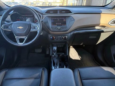 Used 2021 Chevrolet TrailBlazer ACTIV w/ Driver Confidence Package AWD/4WD image 11