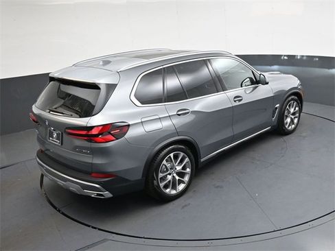 New 2026 BMW X5 xDrive50e image 20