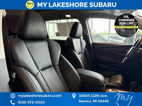 Used 2025 Subaru Ascent Touring AWD/4WD image 32