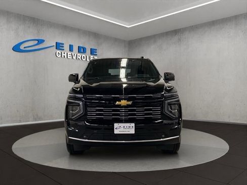 New 2026 Chevrolet Suburban High Country image 9