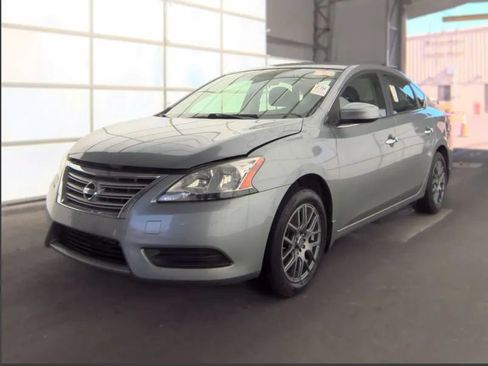 Used 2014 Nissan Sentra SV w/ SV Driver Package FWD image 1