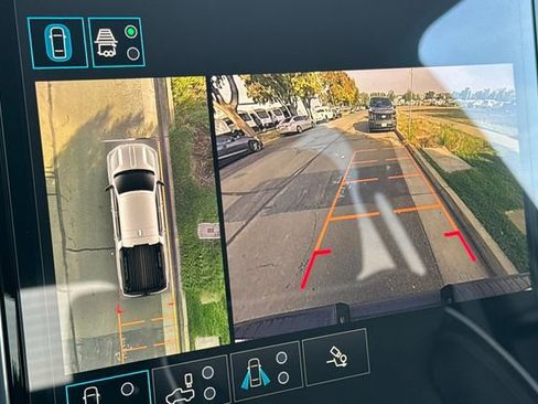 New 2026 GMC Sierra EV Elevation w/ LPO, Elevation Dark Package image 22