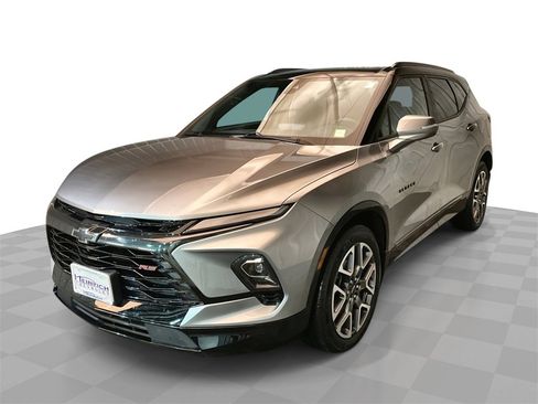 Used 2023 Chevrolet Blazer RS w/ Driver Confidence II Package image 1