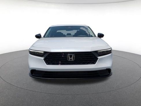 Used 2026 Honda Accord SE image 8