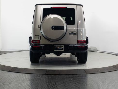 Used 2024 Mercedes-Benz G 550 image 27