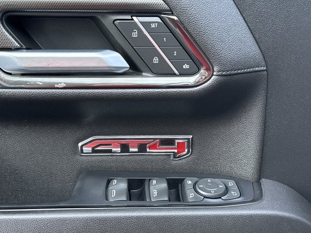 Used 2022 GMC Sierra 1500 AT4 AWD/4WD image 17