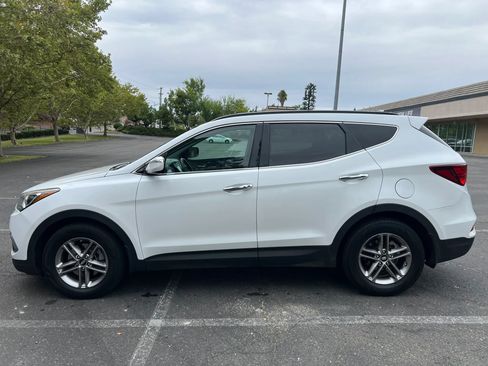 Used 2018 Hyundai Santa Fe Sport w/ 2.4L Value Package 02 AWD/4WD image 8