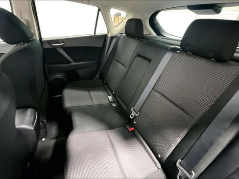 Used 2013 MAZDA MAZDA3 i Touring FWD image 28