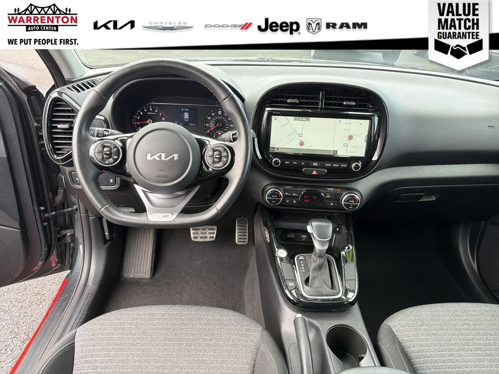 Used 2022 Kia Soul GT-Line FWD image 14