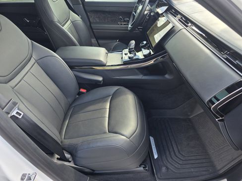 Certified 2023 Land Rover Range Rover Sport SE Dynamic image 3