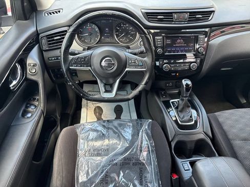 Used 2019 Nissan Rogue Sport SV w/ Technology Package FWD image 24