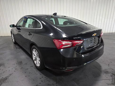 Used 2021 Chevrolet Malibu LT FWD image 3