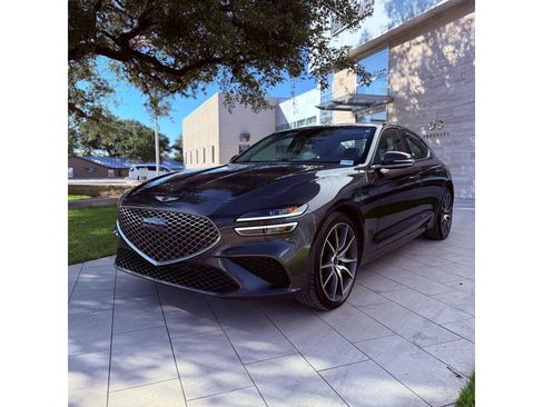 Used 2025 Genesis G70 2.5T RWD image 33
