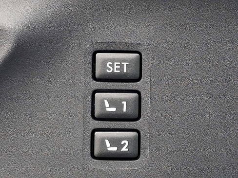 Used 2023 Subaru Ascent Onyx Edition Limited image 27