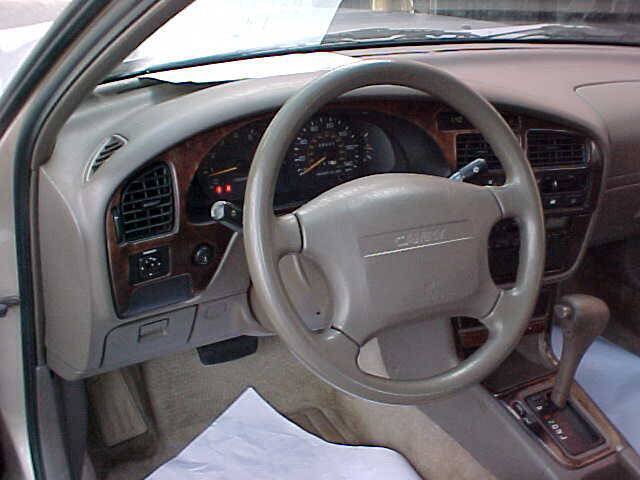 Used 1996 Toyota Camry LE w/ Elite Pkg FWD image 17