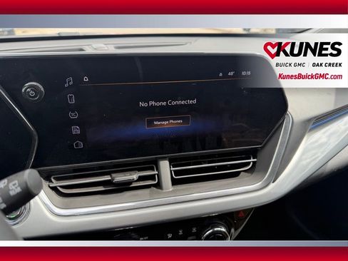 Used 2025 Chevrolet Trax LT FWD image 21