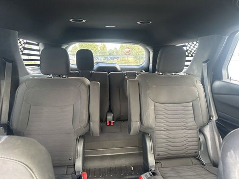 Used 2020 Ford Explorer XLT w/ Class III Trailer Tow Package image 24