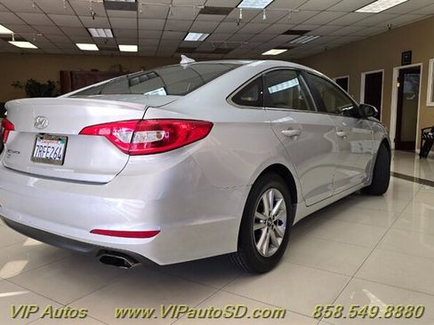 Used 2016 Hyundai Sonata SE image 4